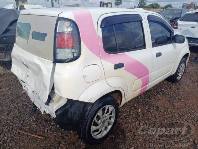 2019 FIAT UNO 