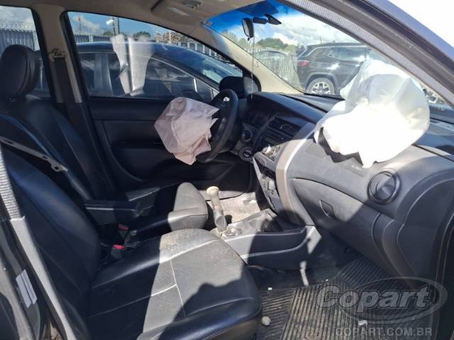 2012 NISSAN LIVINA 