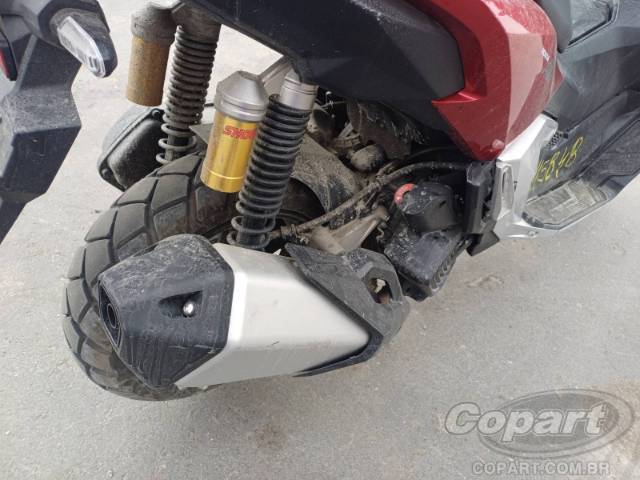 2025 HONDA ADV 