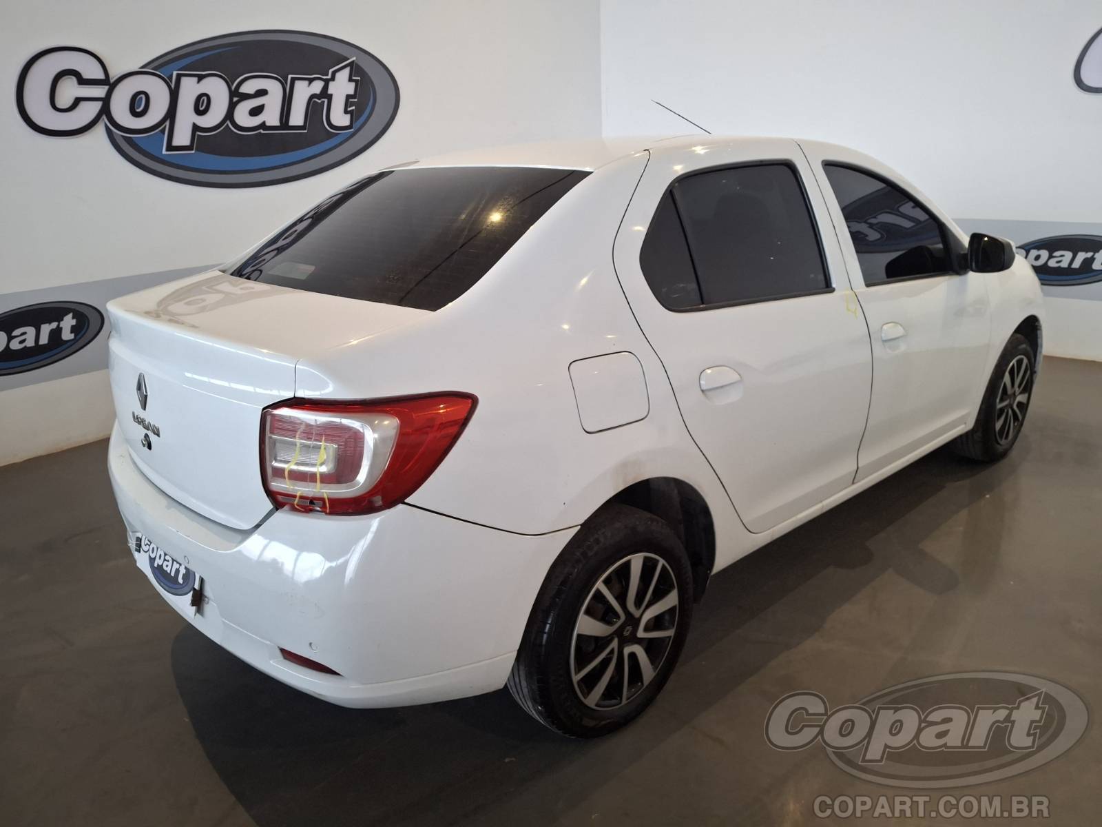 Foto 4: 2022 RENAULT LOGAN