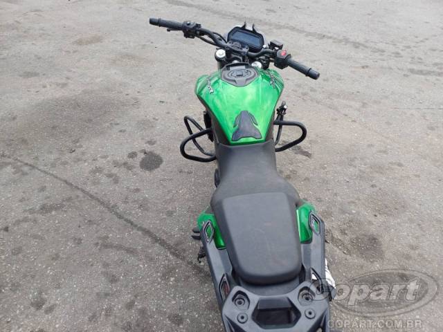 2025 BAJAJ DOMINAR 