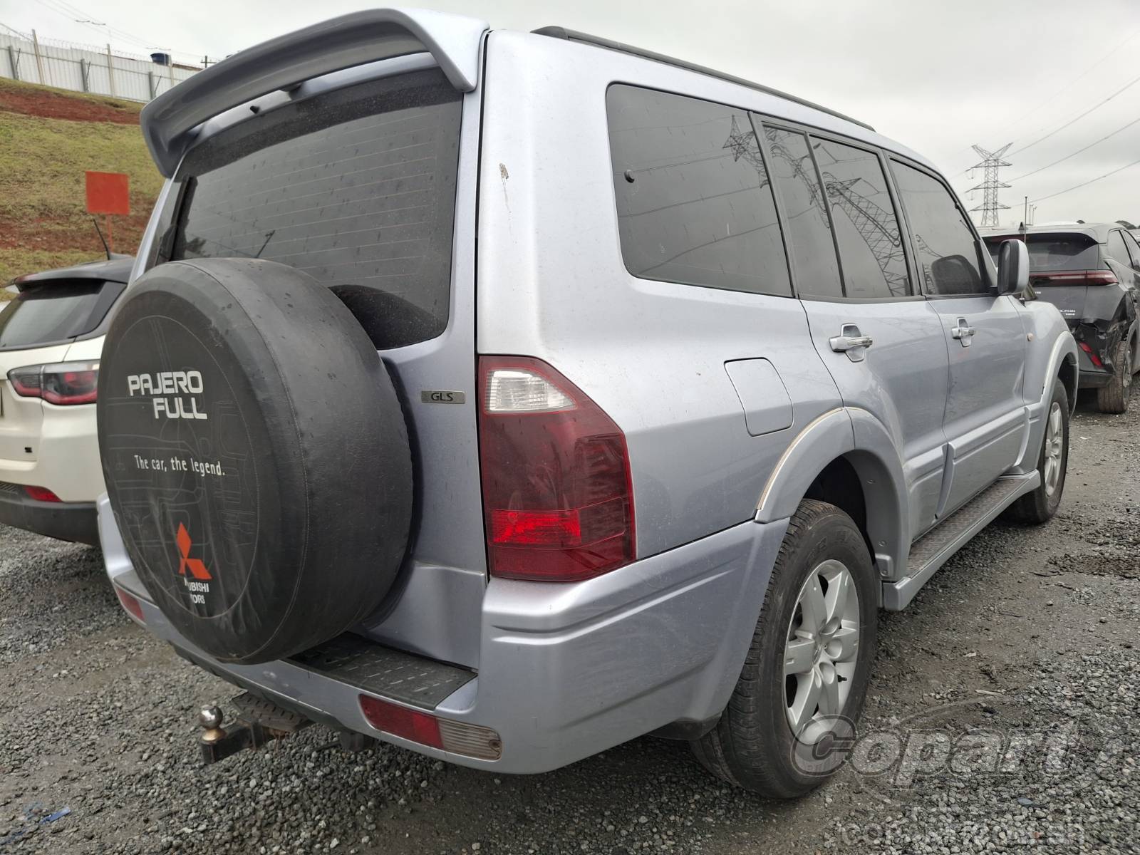 2004 MITSUBISHI PAJERO FULL — foto 4 de 11