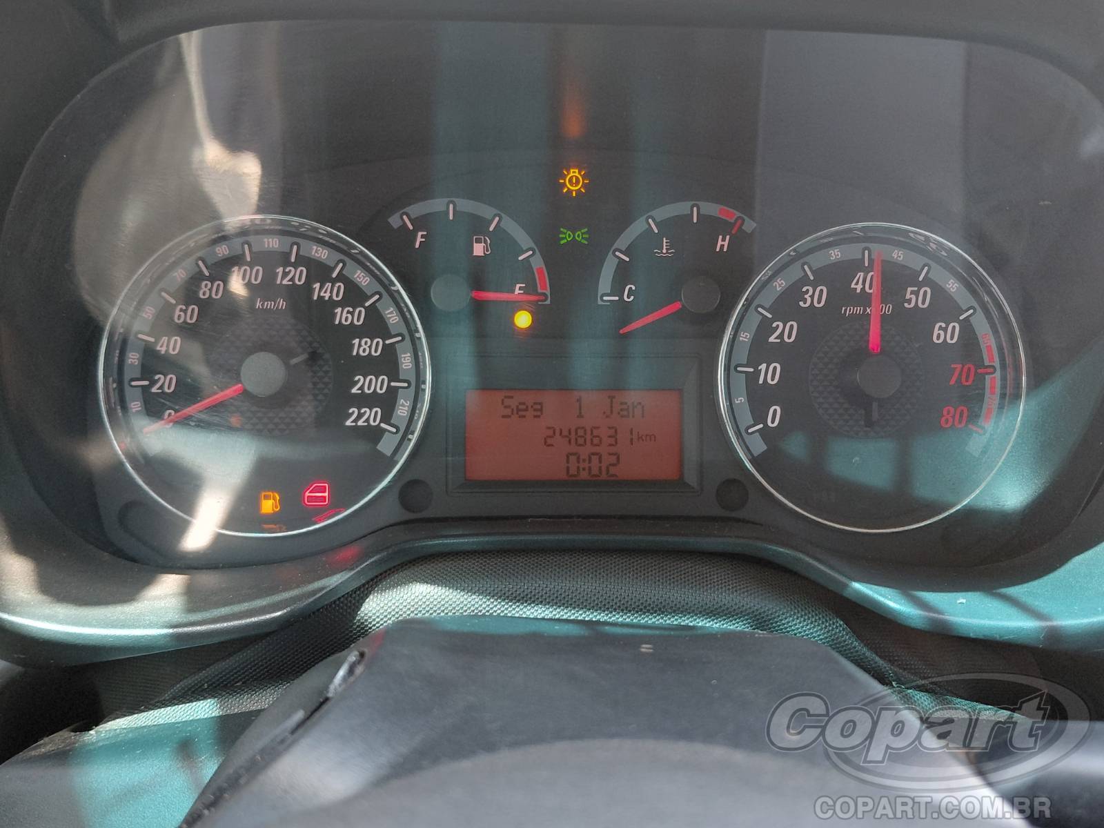 Foto 8 de 10: 2010 FIAT PUNTO