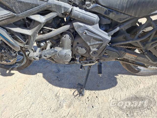 2025 KAWASAKI VERSYS 