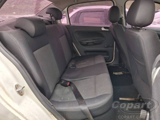 2013 VOLKSWAGEN VOYAGE 