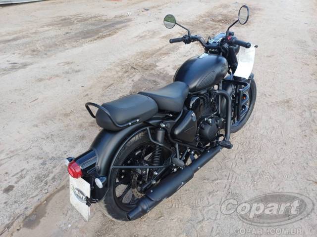 2026 ROYAL ENFIELD CLASSIC 