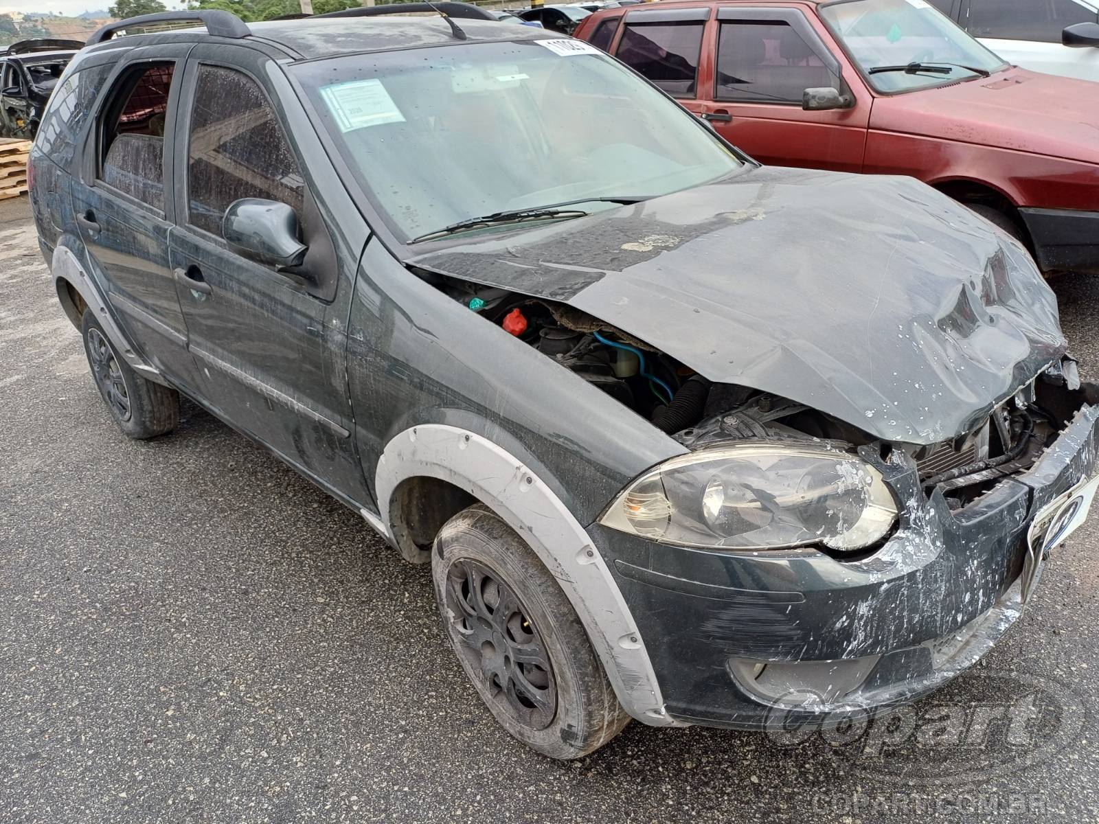Veículo Fiat Palio Fiat Palio Weekend 1.6 16V 2014 em leilão
