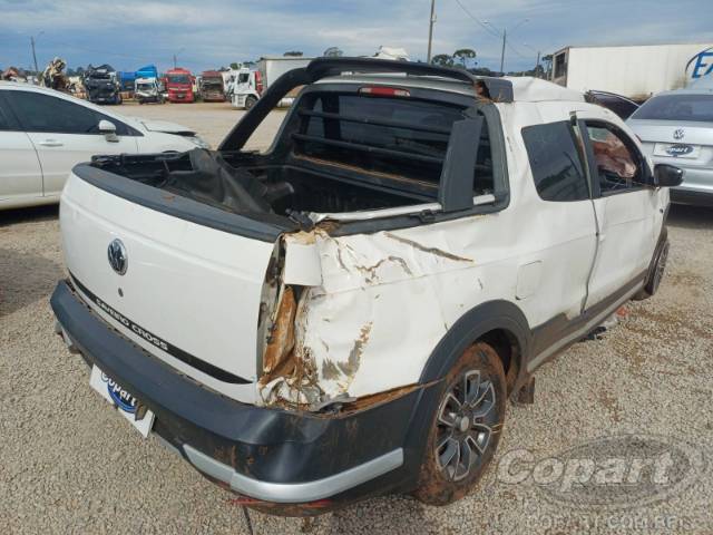 2017 VOLKSWAGEN SAVEIRO CD 