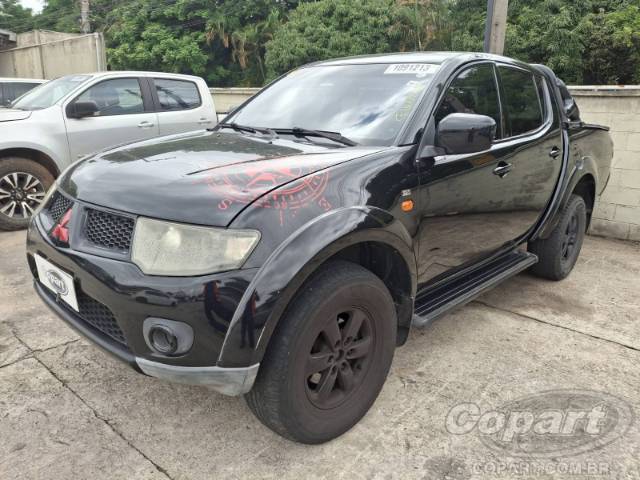 2013 MITSUBISHI L200 TRITON 