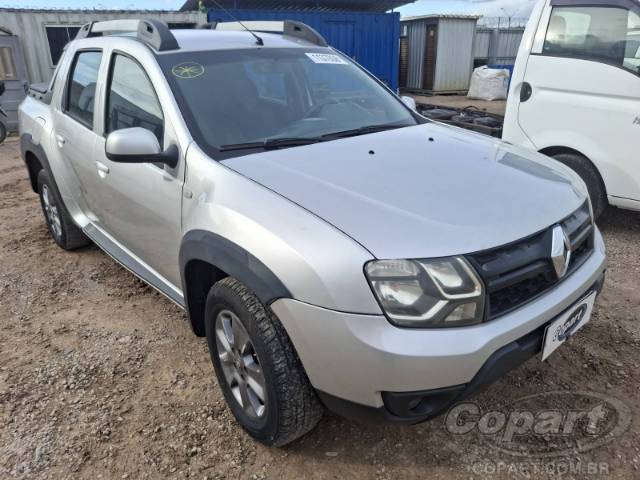 2016 RENAULT DUSTER OROCH 