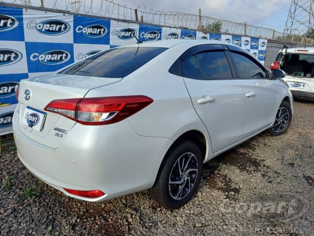 2023 TOYOTA YARIS SEDA 