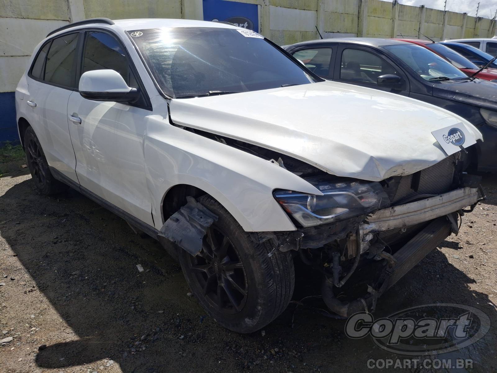 Veículo Audi Q5 2011 AUDI Q5 2.0 FSI TURBO SUV Pequenos 2011 em leilão