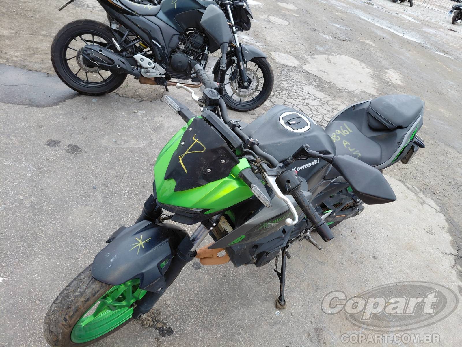 Foto 2: 2025 KAWASAKI Z500