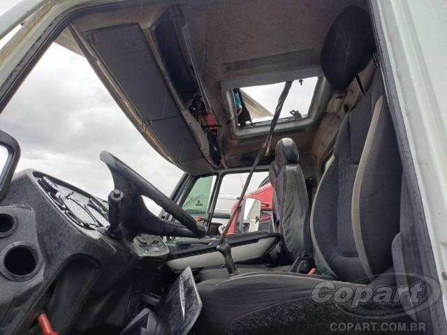 2009 MERCEDES BENZ 1718 