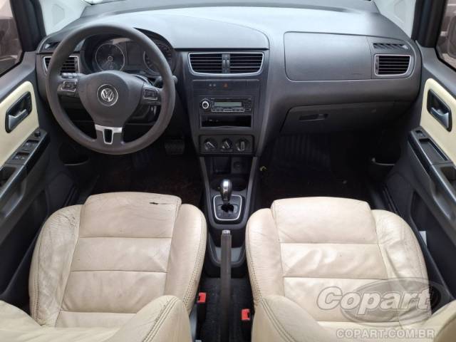 2011 VOLKSWAGEN FOX 