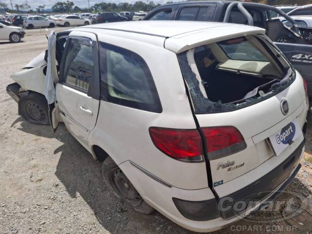 2013 FIAT PALIO WEEKEND 