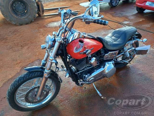 2011 HARLEY-DAVIDSON DYNA 