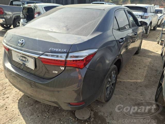 2018 TOYOTA COROLLA 