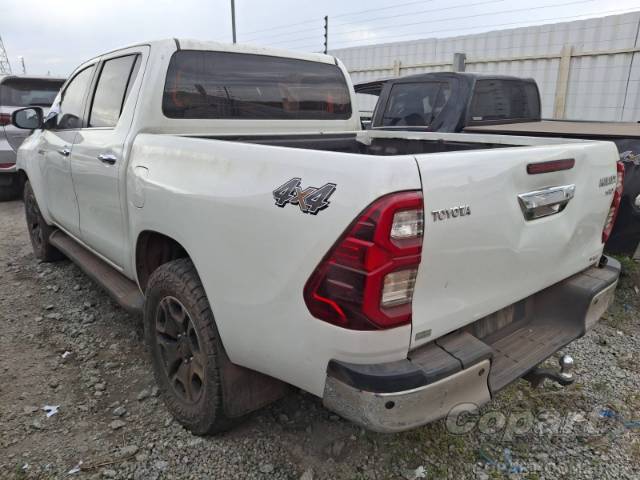 2022 TOYOTA HILUX CD 