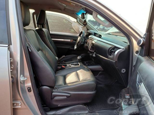 2022 TOYOTA HILUX CD 