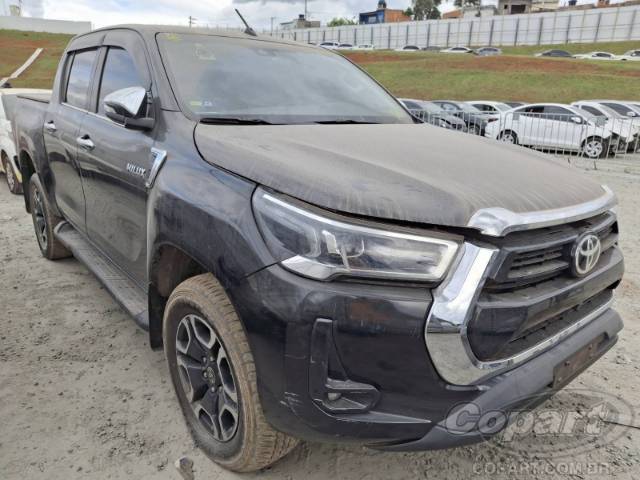 2021 TOYOTA HILUX CD 