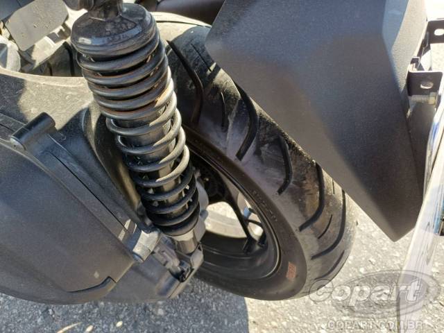 2024 YAMAHA XMAX 