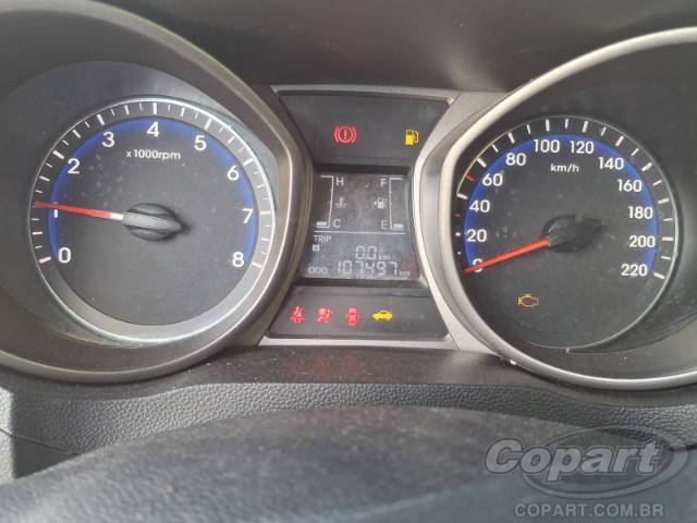 2013 HYUNDAI HB20 