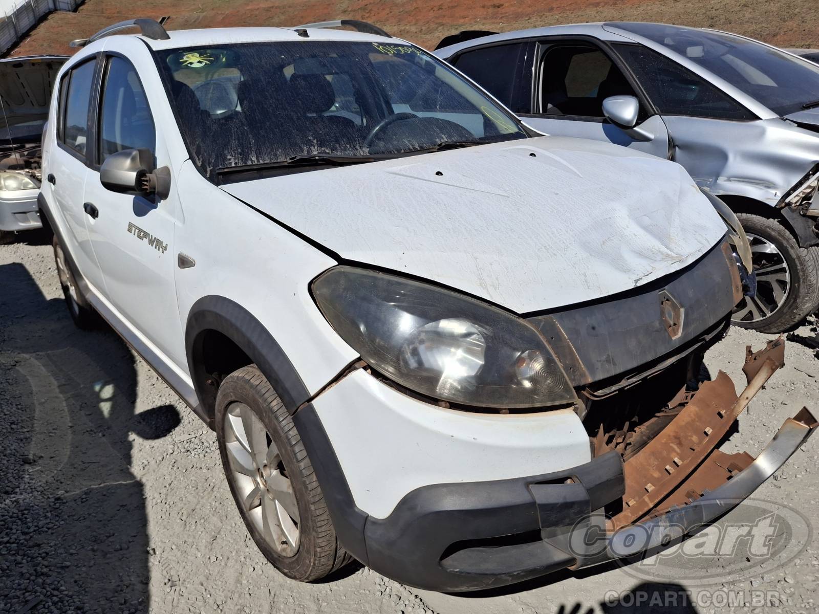 Veículo Renault Sandero 2013 RENAULT SANDERO Stepway 1.6 Hi-Power 2013 em leilão