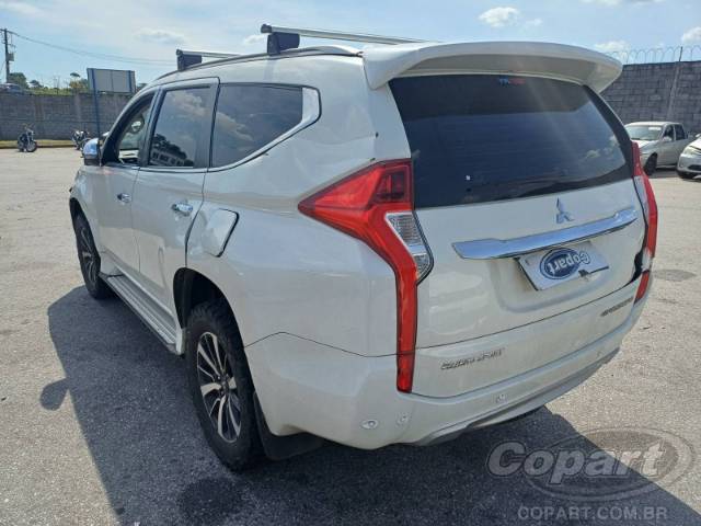 2020 MITSUBISHI PAJERO SPORT 