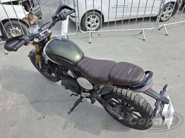 2025 TRIUMPH SCRAMBLER 