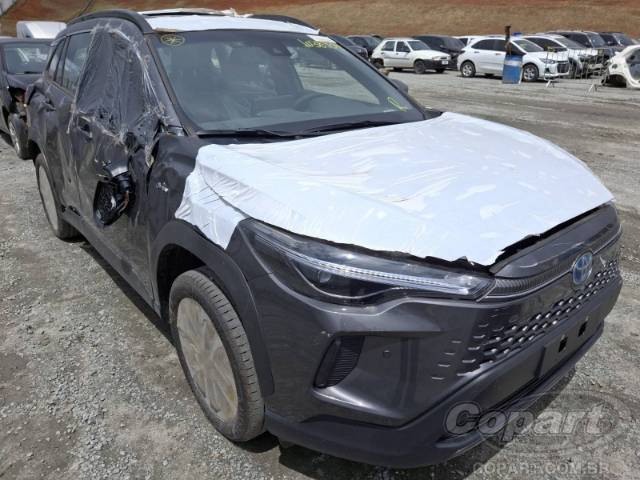 2026 TOYOTA COROLLA CROSS 