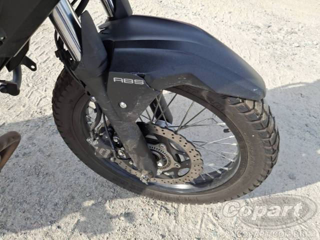2025 KAWASAKI VERSYS-X 