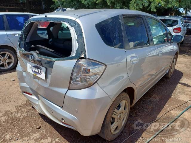 2014 HONDA FIT 