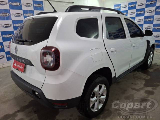 2022 RENAULT DUSTER 