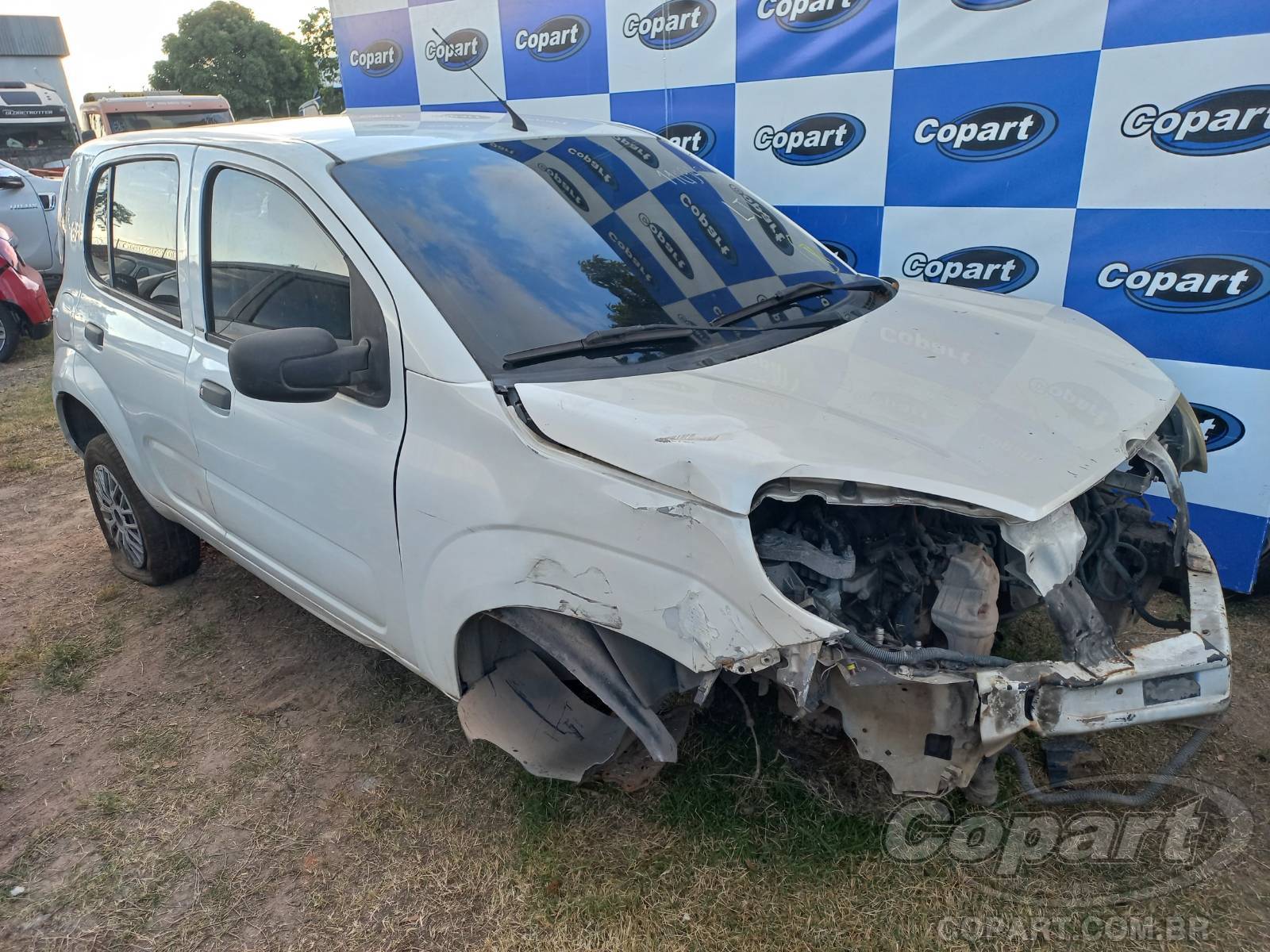 2017 FIAT UNO