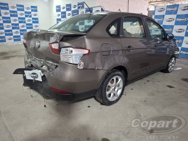 2015 FIAT GRAND SIENA 