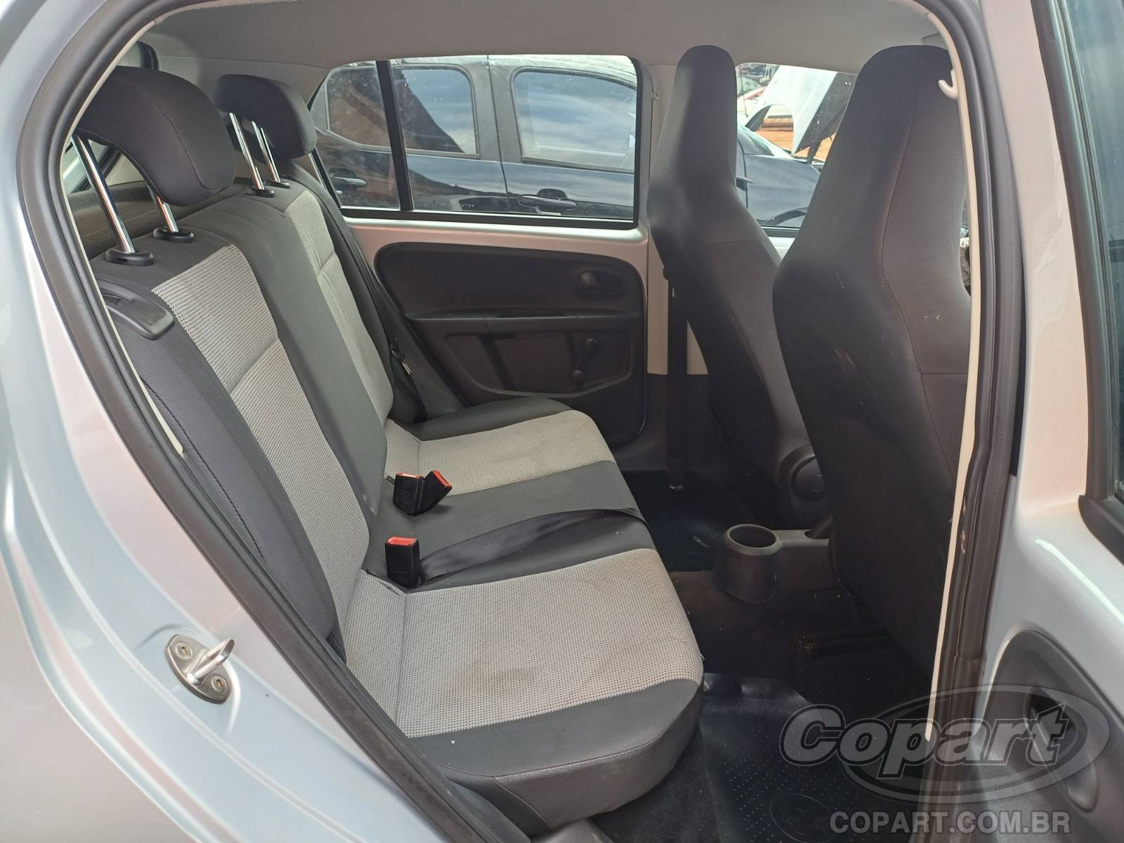 2016 VOLKSWAGEN UP — foto 6 de 11