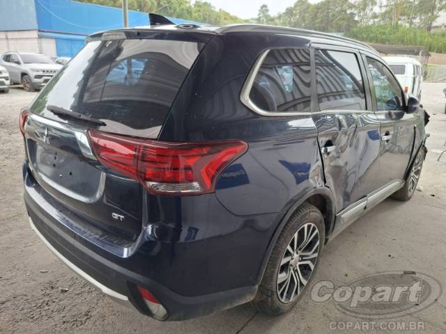 2018 MITSUBISHI OUTLANDER 