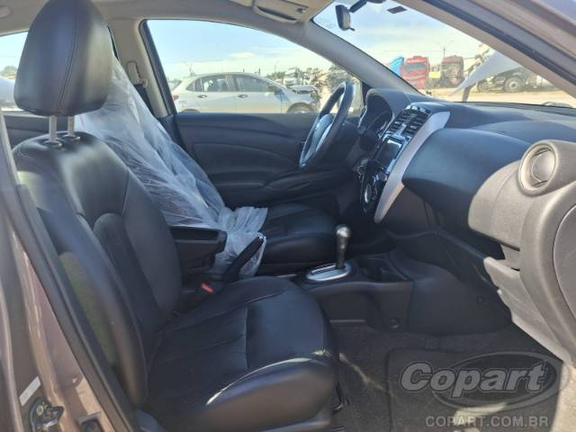 2017 NISSAN VERSA 
