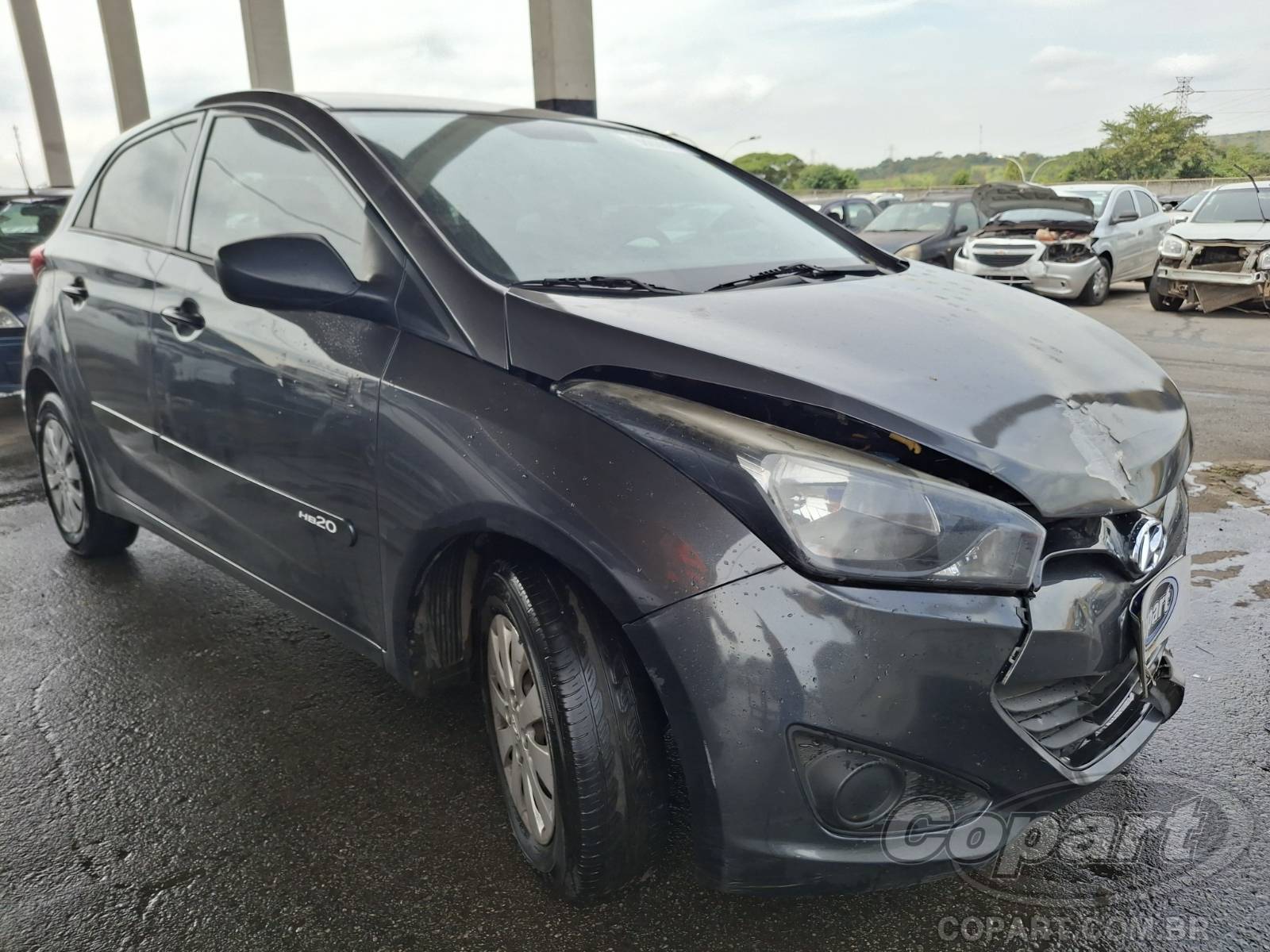 Hyundai HB20 Comfort 1.0 12V CVVT 2013 Pequena Monta