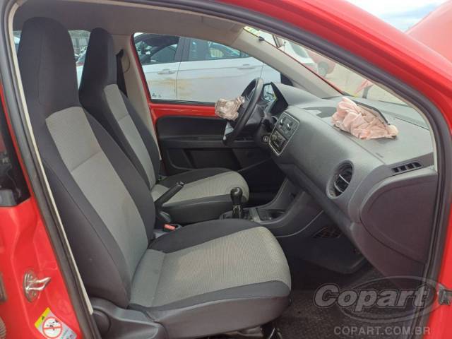 2015 VOLKSWAGEN UP 