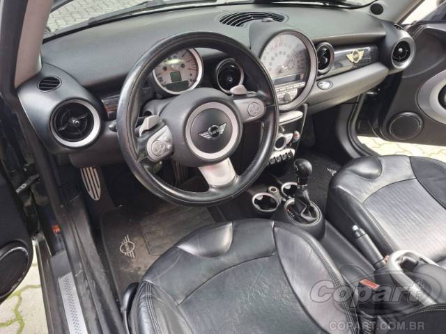 2010 MINI COOPER 