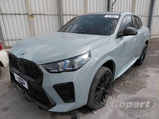 2024 BMW X2 