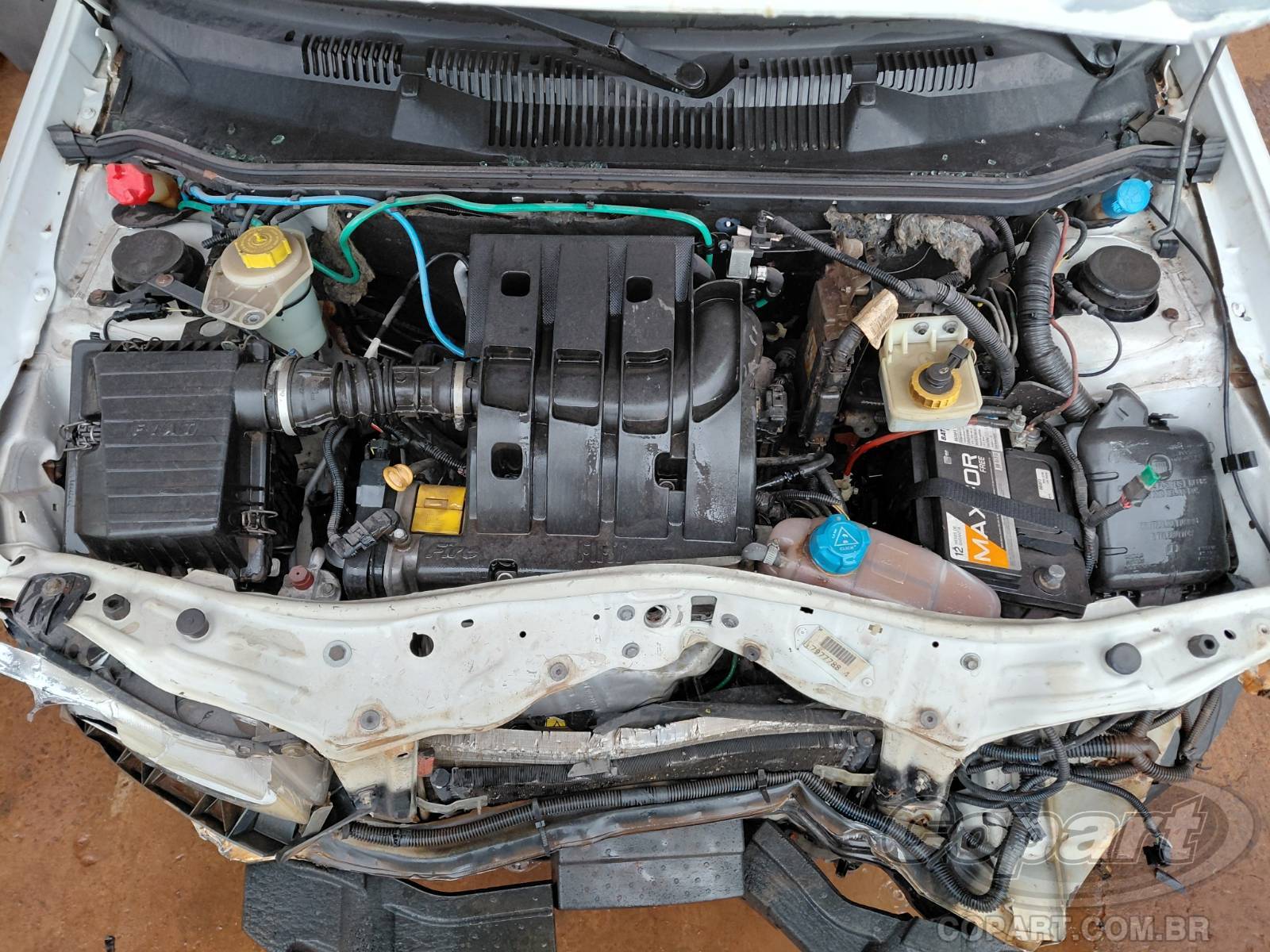 Foto 7 de 11: 2015 FIAT STRADA