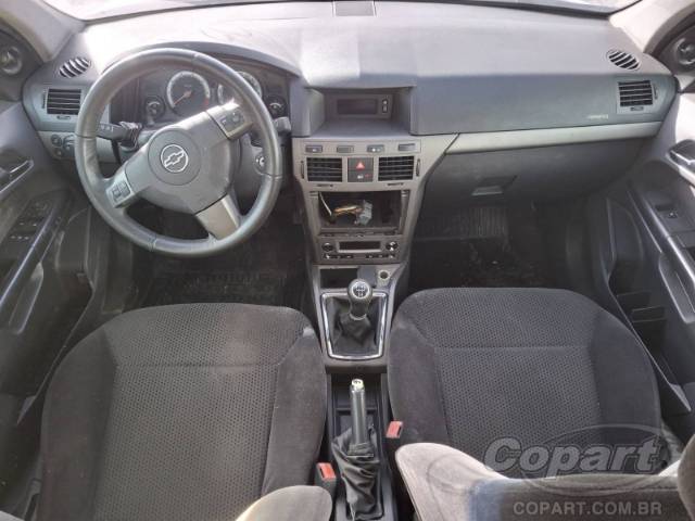2011 CHEVROLET VECTRA HATCH 