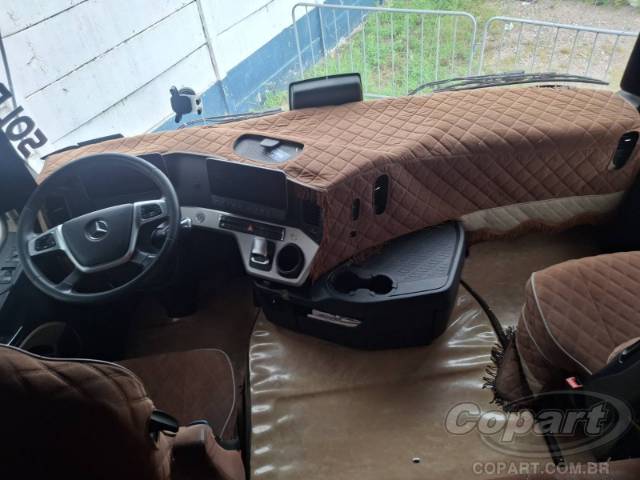 2021 MERCEDES BENZ ACTROS 