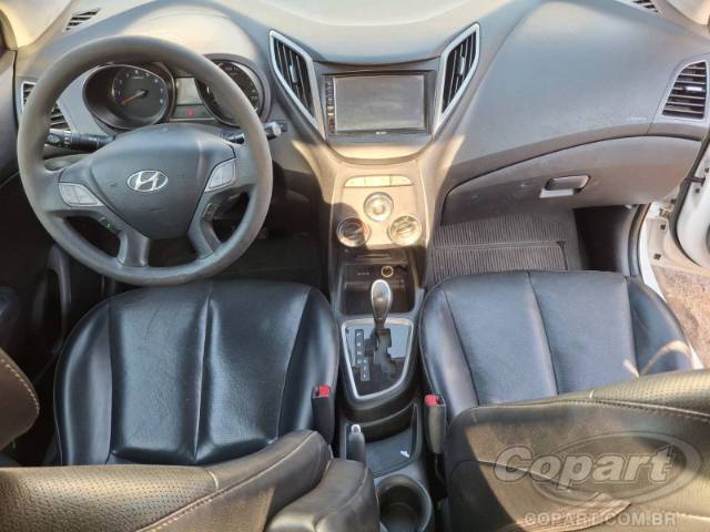 2015 HYUNDAI HB20S 