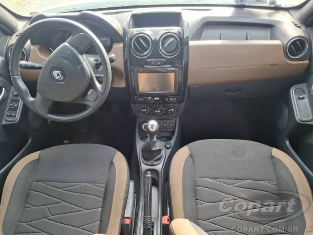 2019 RENAULT DUSTER 