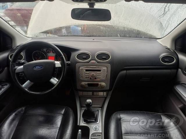 2010 FORD FOCUS 
