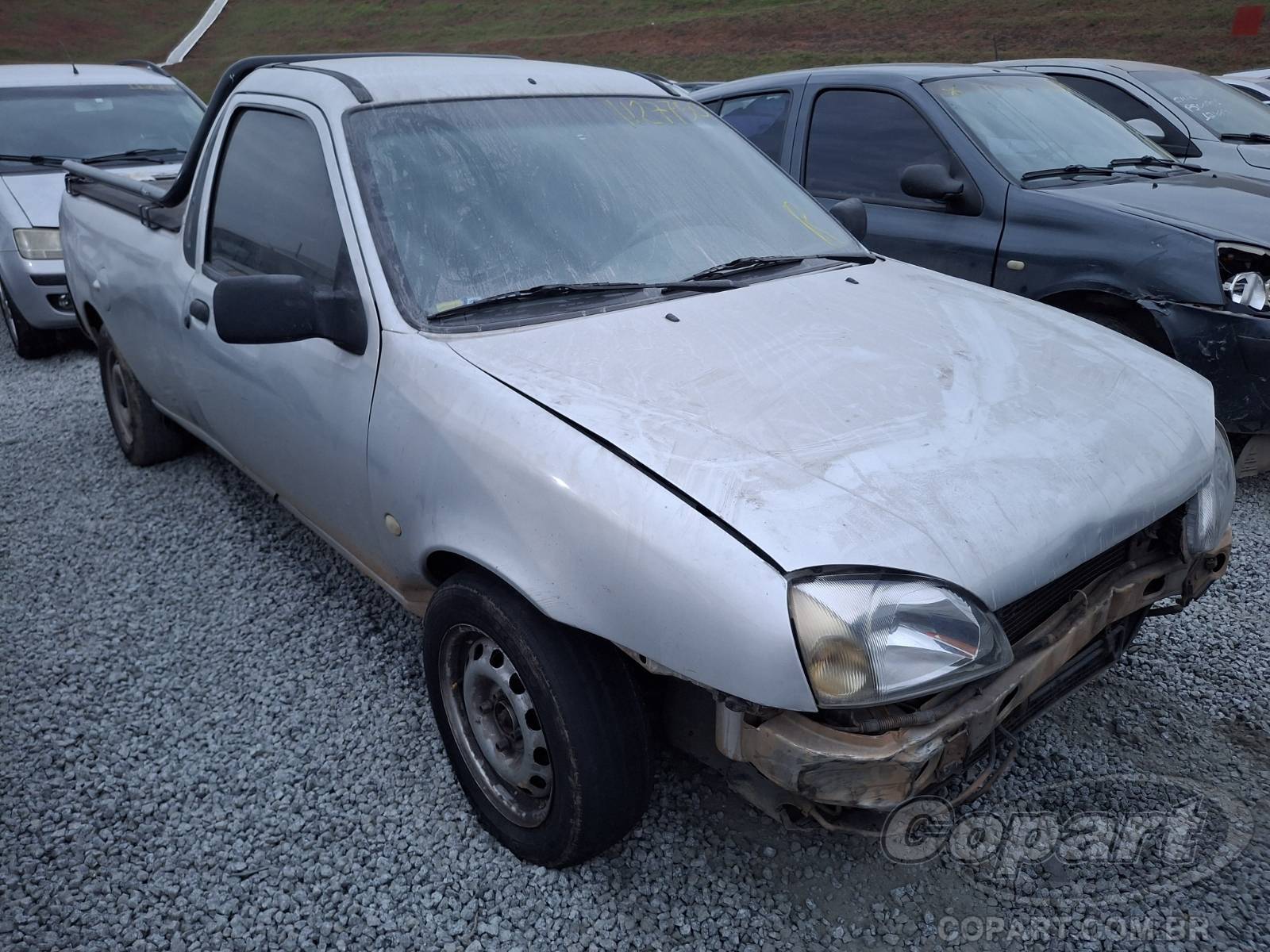 Veículo Ford Courier Ford Courier 2012, 1.6L, aberto 2012 em leilão